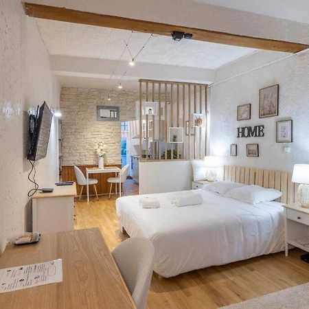 Appartement Cosy Dans Les Rues Pietonnes Grenoble Exterior photo